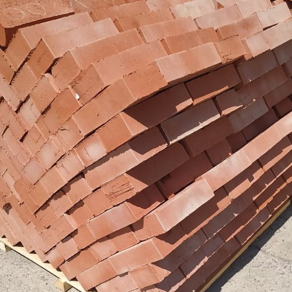 Кирпич фундаментный цокольный полнотелый Тула М-200