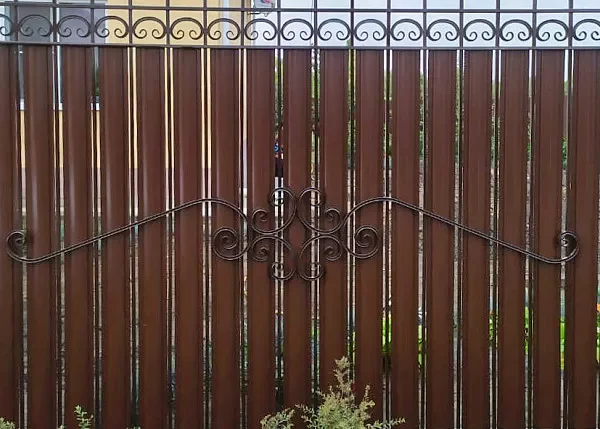 Штакетник FREELINE