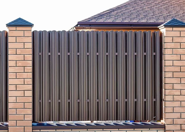 Штакетник LINE