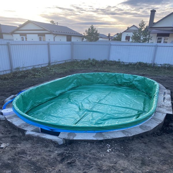 Тент 410*210 см. защитный для зимней консервации овальный