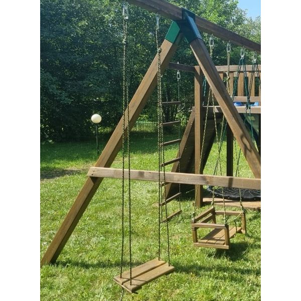 Серия ТО1 модель 1 – сидение качели деревянное на канатах (для частных владений)