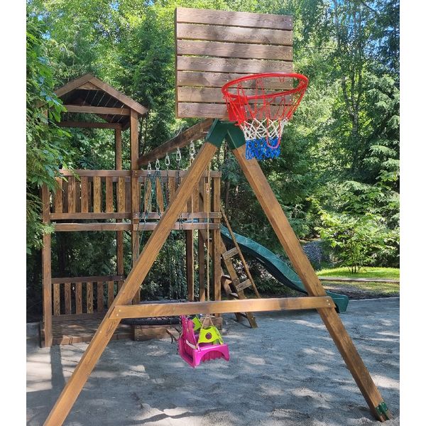 Серия TS модель 4 – кольцо баскетбольное со щитом (для частных владений)