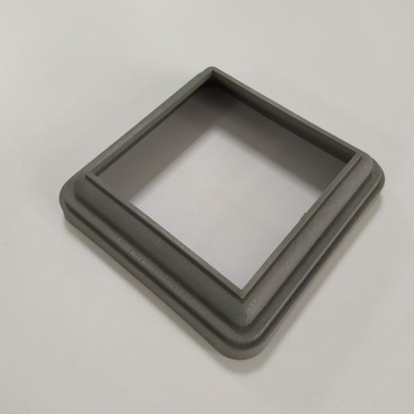 Крышка нижняя Woodvex Gray co-extrusion 140х140